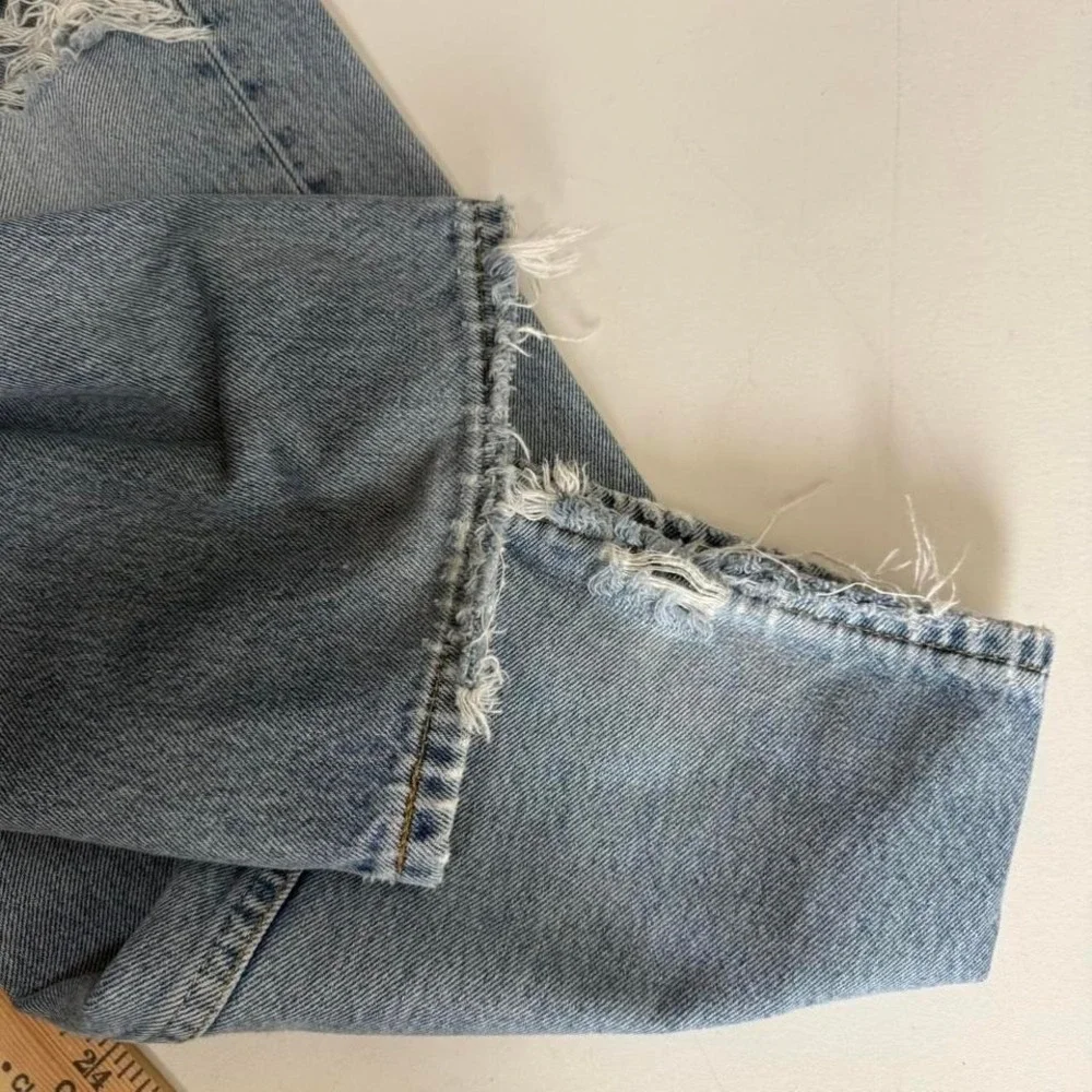 Vintage 2002 Levi 501‎ Button Fly Straight Fit Denim Blue Jeans 35x31.5